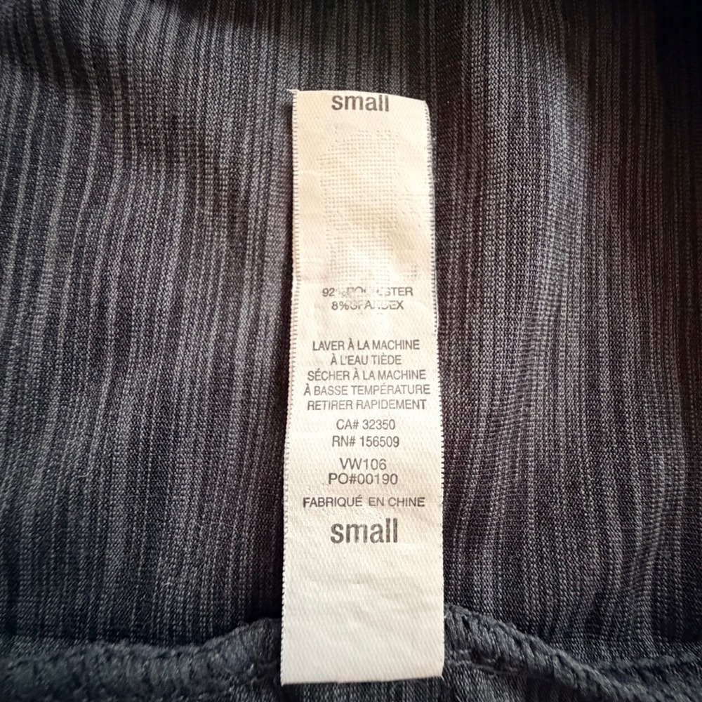 Vuori Lux Performance Tee Charcoal Heather Pocket Short Sleeve Size Small - Picture 6 of 7